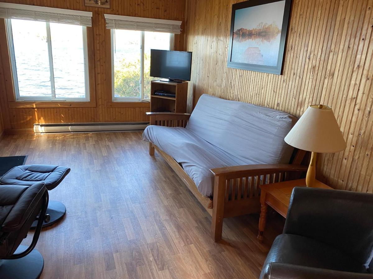 Merland Park Cottages And Motel Picton Zewnętrze zdjęcie