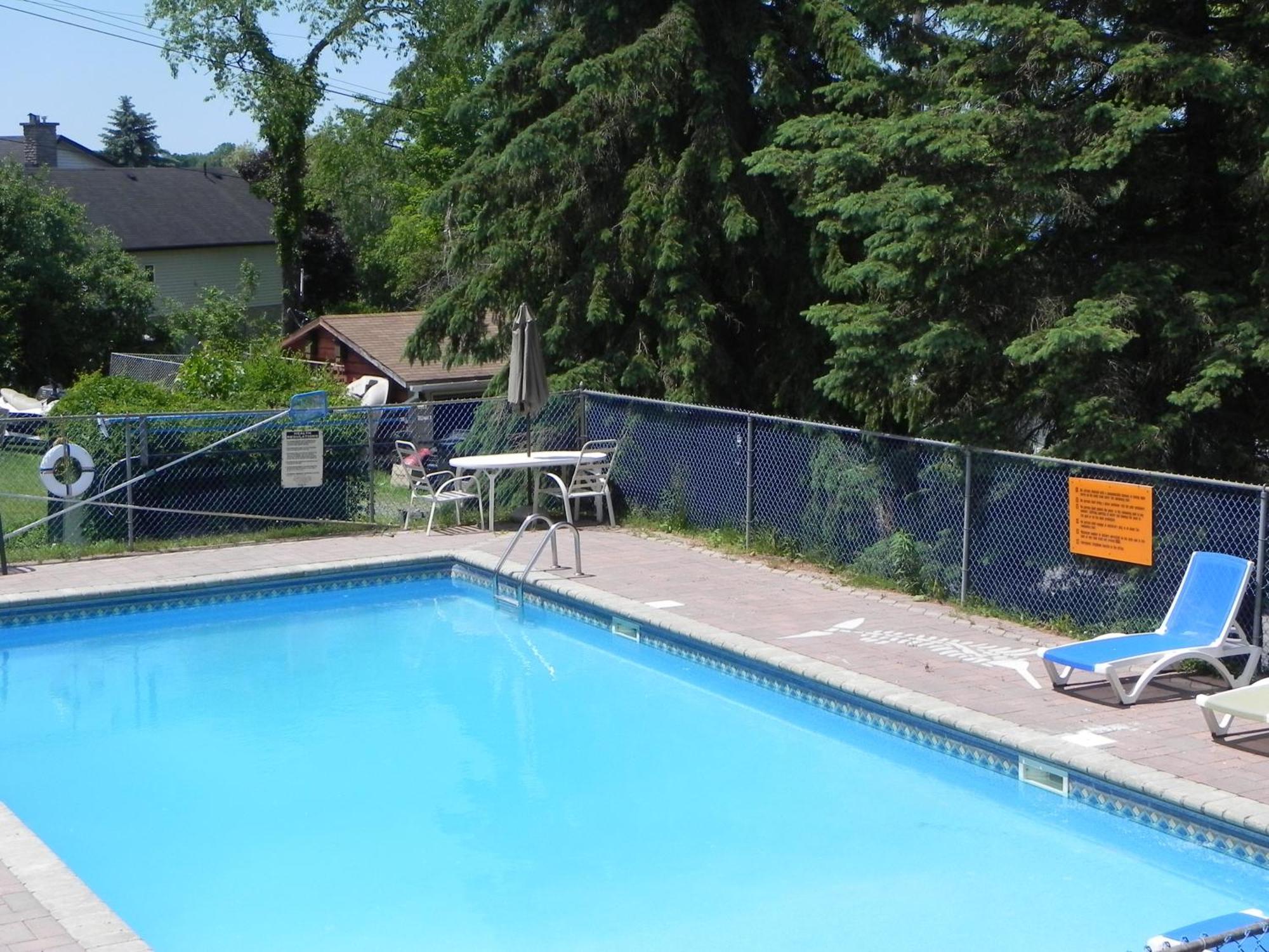 Merland Park Cottages And Motel Picton Zewnętrze zdjęcie